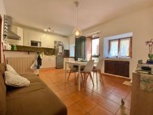 APPARTAMENTO BIVIGLIANO d1073114-e3e7-414e-900a-099885982f3b