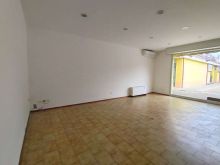 Negozo via Curiel Forlì